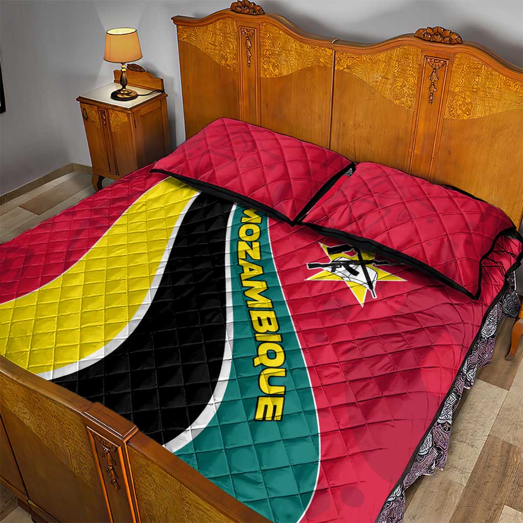 Mozambique Quilt Bed Set Red Yellow Green Wave Design TS04