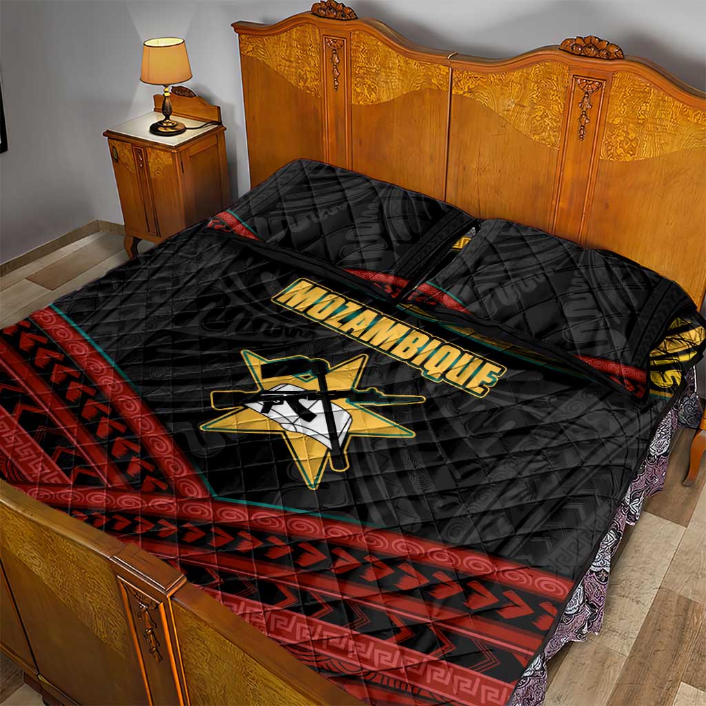 Mozambique Quilt Bed Set Black Red Tribal Design Map TS04