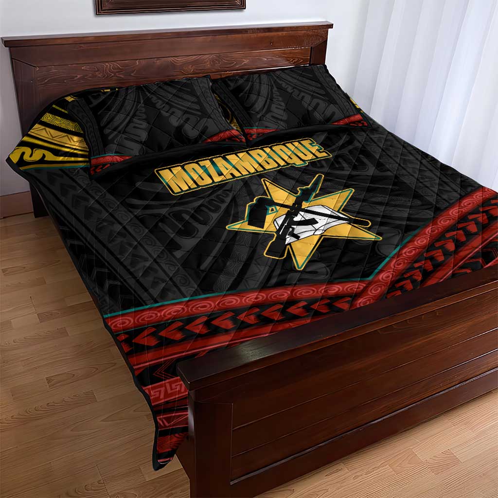 Mozambique Quilt Bed Set Black Red Tribal Design Map TS04