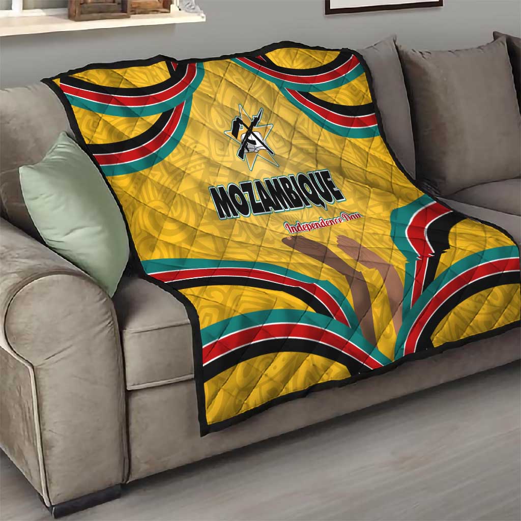 Mozambique Quilt Yellow Red Green Swirl Independence Day TS04