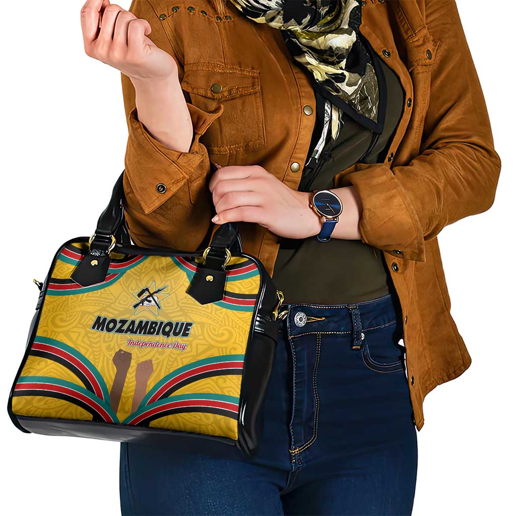 Mozambique Shoulder Handbag with Yellow Red Green Swirl Design and Independence Day TS04