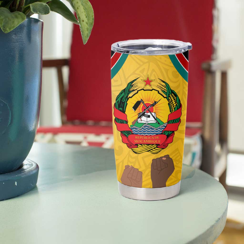 Mozambique Tumbler Cup Yellow Red Green Swirl Independence Day TS04