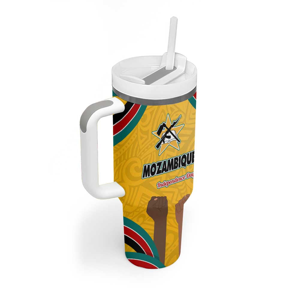 Mozambique Tumbler With Handle Yellow Red Green Swirl Independence Day TS04