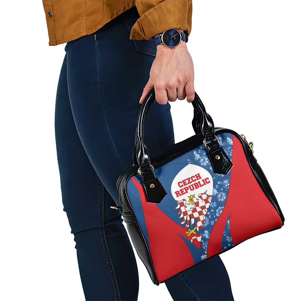 Czech Republic Shoulder Handbag with Blue Red Folk Pattern Design and National Lion Emblem TS04