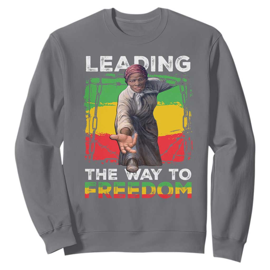 Harriet Tubman Sweatshirt Leading The Way To Freedom Black History TS09