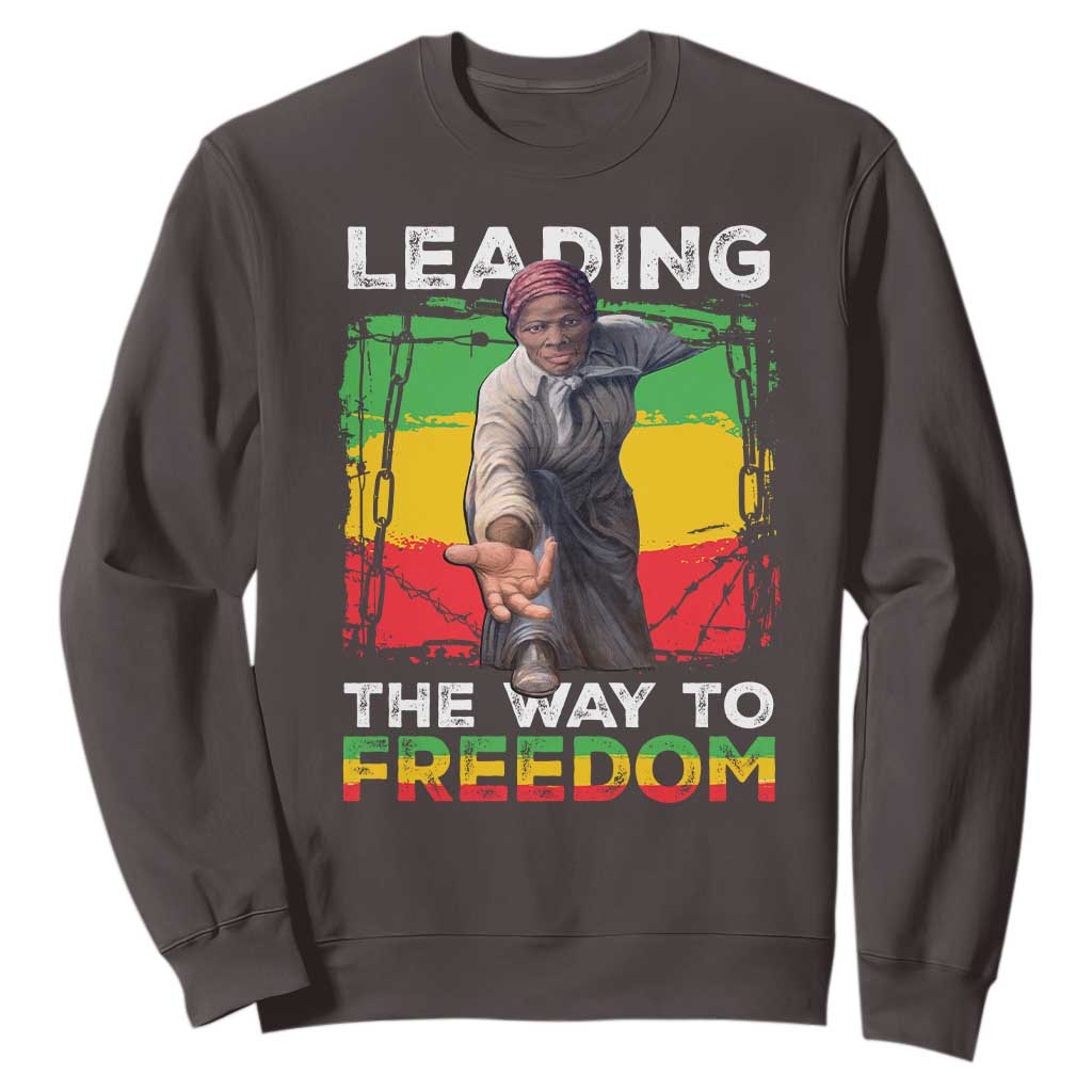 Harriet Tubman Sweatshirt Leading The Way To Freedom Black History TS09
