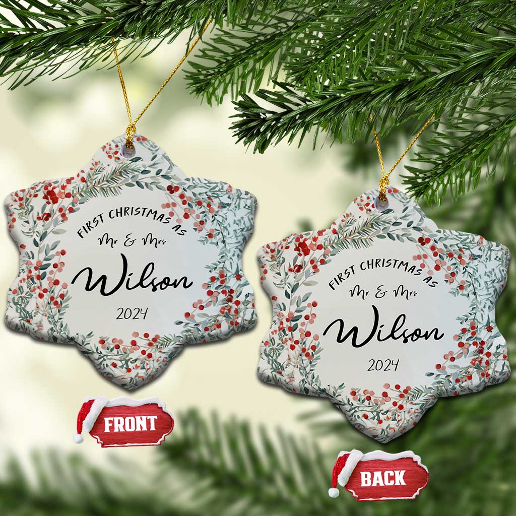 Personalised First Xmas as Mr & Mrs Christmas Ornament Custom Name Wedding Gifts for Newlywed Couple TS10