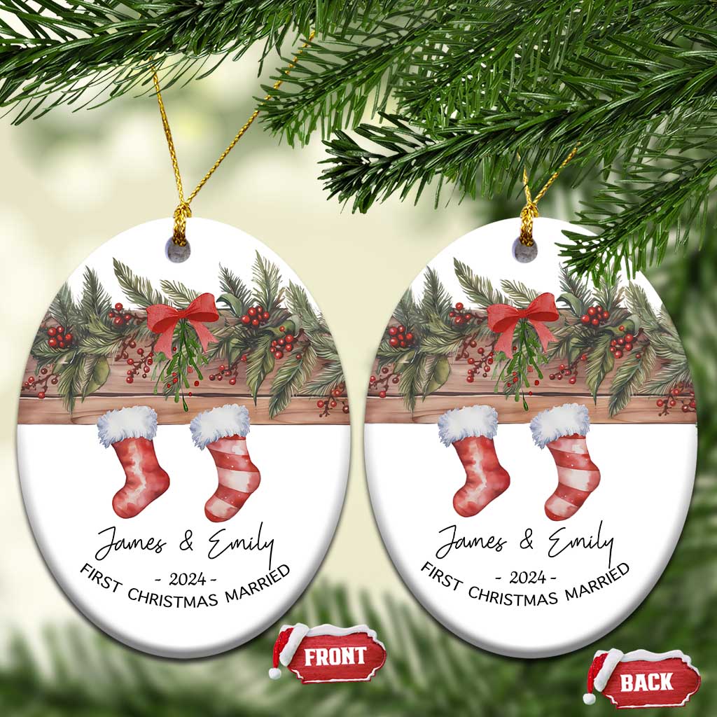 Personalised First Xmas Married Christmas Ornament Custom Name Wedding Gifts for Newlywed Couple Mr & Mrs TS10