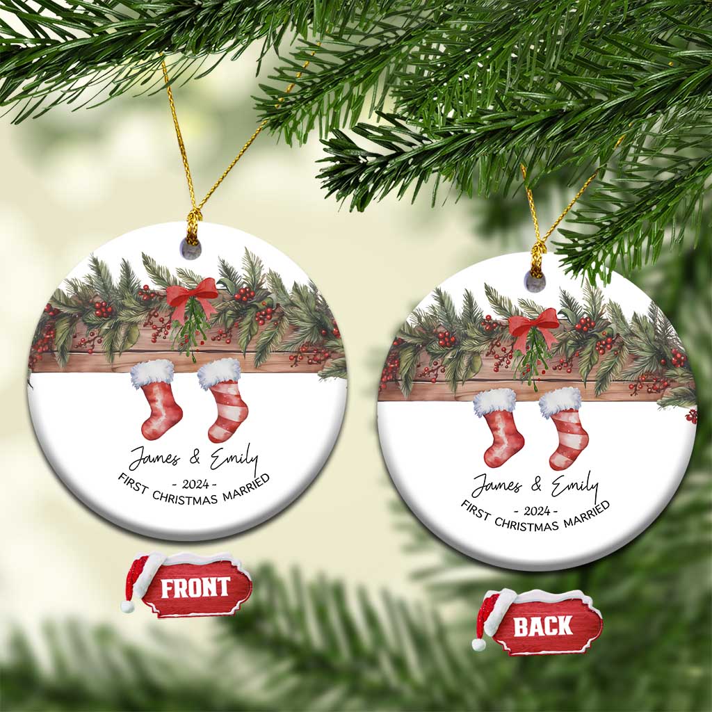 Personalised First Xmas Married Christmas Ornament Custom Name Wedding Gifts for Newlywed Couple Mr & Mrs TS10