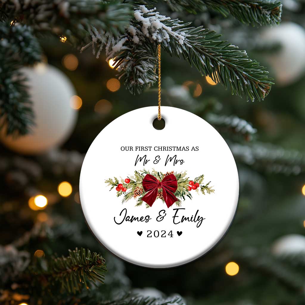 Personalised First Xmas as Mr & Mrs Christmas Ornament Custom Name Keepsake Wedding Gifts for Newlywed Couple TS10