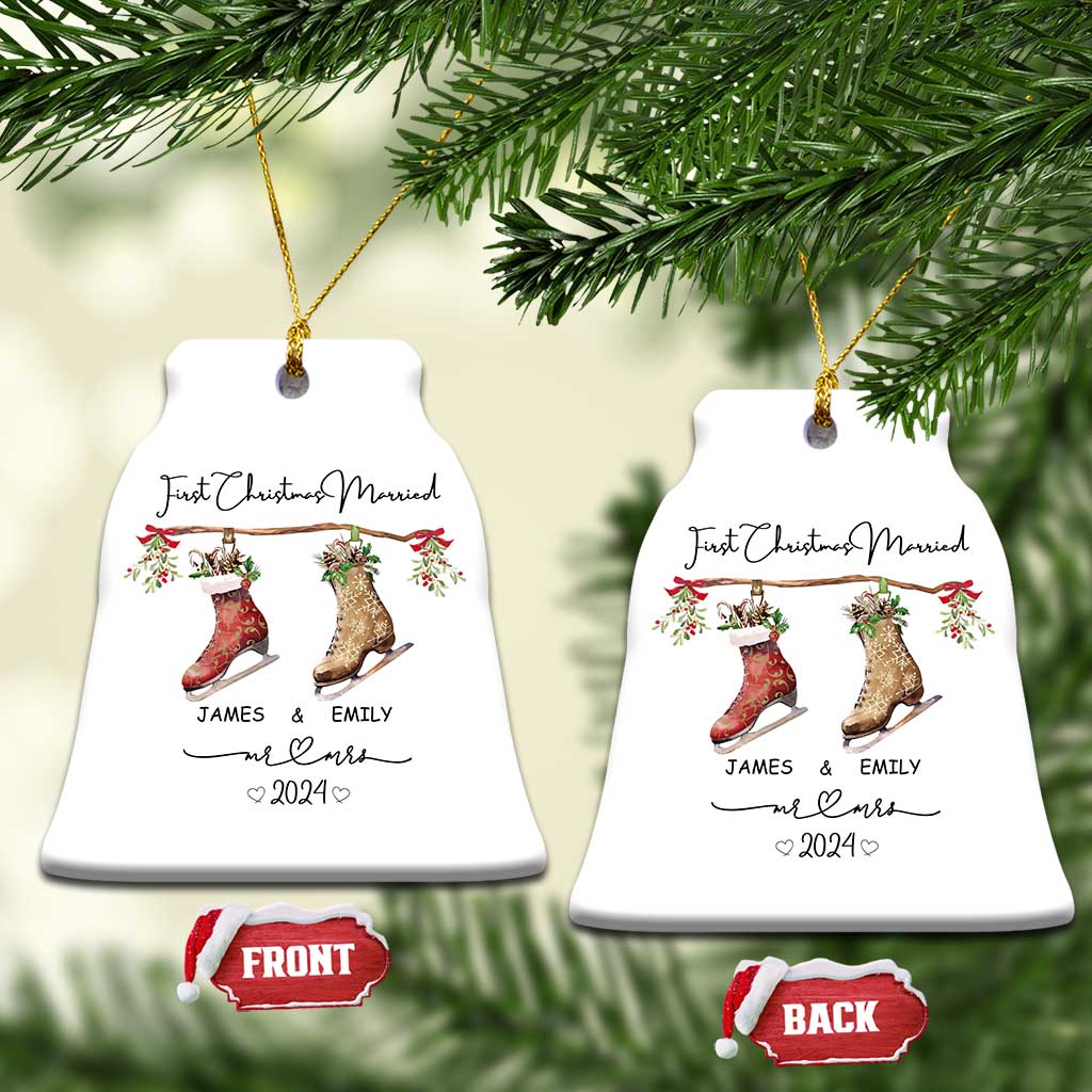 Personalised First Xmas Married Christmas Ornament Custom Name Mr & Mrs Wedding Gifts for Newlywed Couple TS10