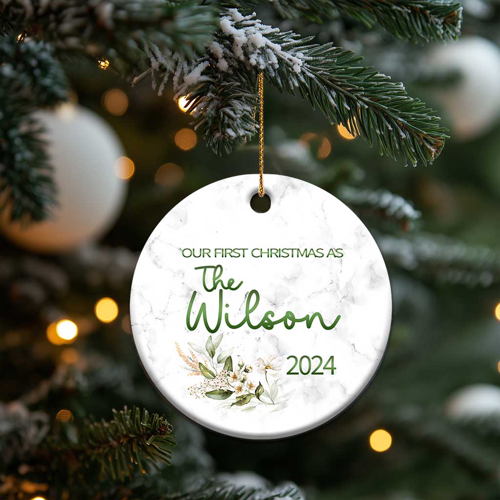 Personalised First Xmas Married Christmas Ornament Custom Name 2024 Keepsake Wedding Gifts for Newlywed Couple TS10