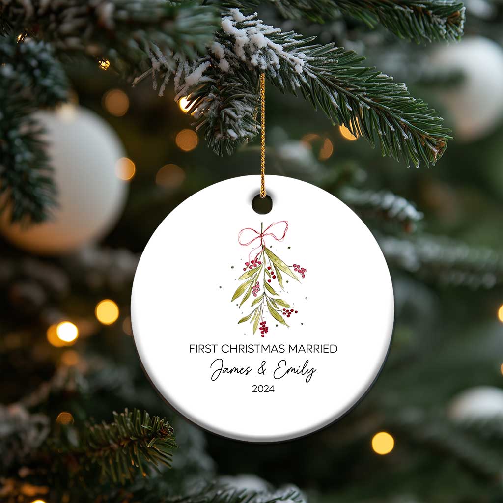 Personalised First Xmas Married Christmas Ornament Custom Name 2024 Keepsake Wedding Gifts for Couple TS10