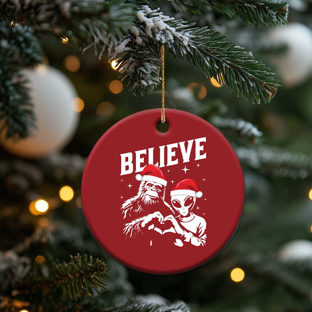 Alien And Bigfoot Christmas Ornament TS10