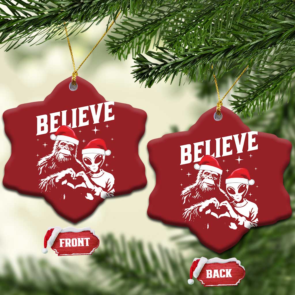 Alien And Bigfoot Christmas Ornament TS10