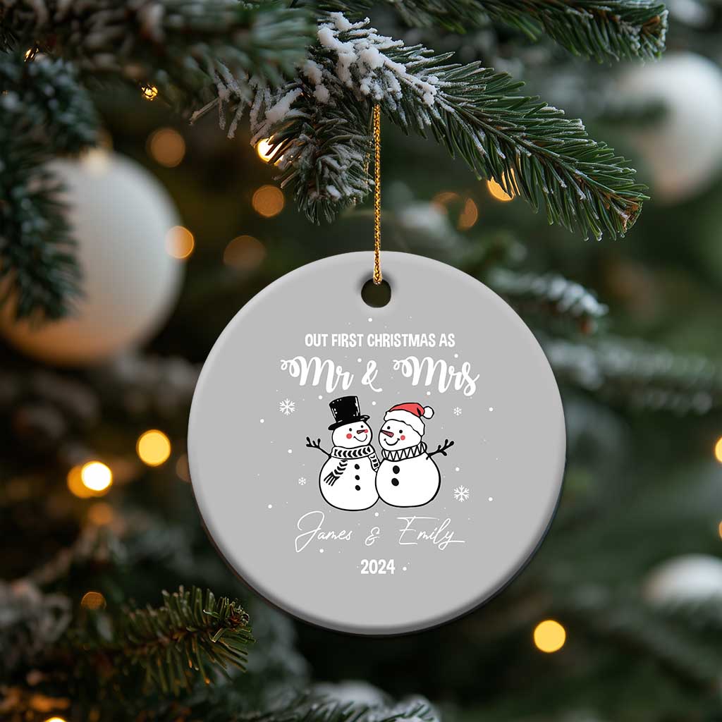 Personalized Mr Mrs Christmas Ornament 2024 Custom Name Our First Xmas Together Wedding Gifts for Couples TS10