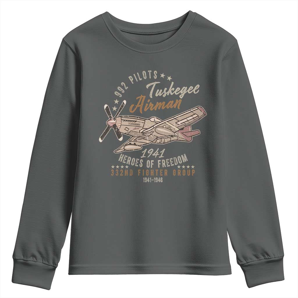 Tuskegee Airman Youth Sweatshirt Heroes Of Freedom 332ND Fighter Group Est 1941 Vintage Fighter TS11