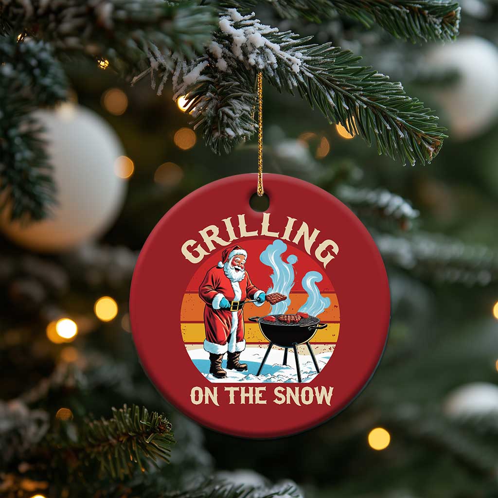 Funny Xmas Grilling Santa Christmas Ornament Grilling On The Snow TS11